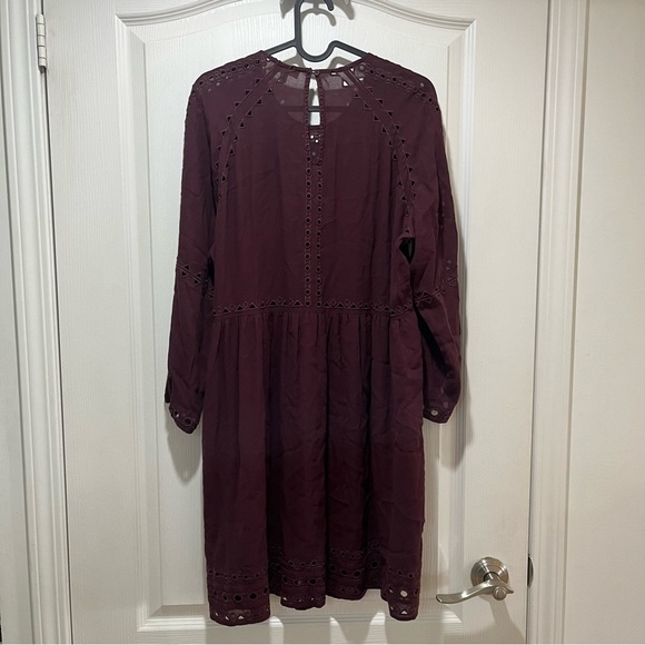 Wilfred Aritzia Maroon Mini Dress, Size Medium​ - Picture 3 of 6